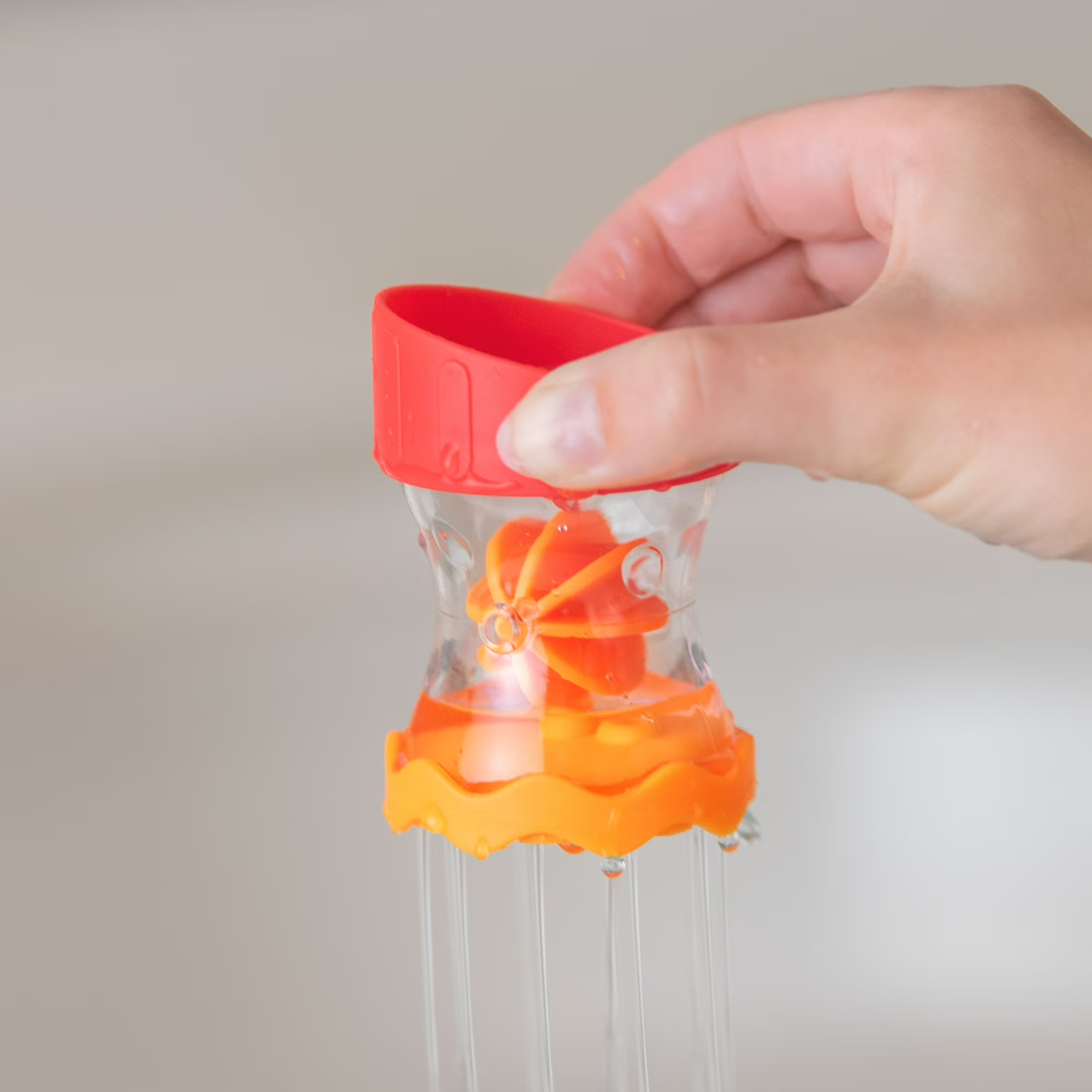 Sassy 4PC Waterworks Bright Spinners Bath Toy for Kids