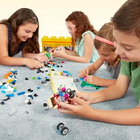 LEGO Classic Creative Brick Box – 484pcs Set