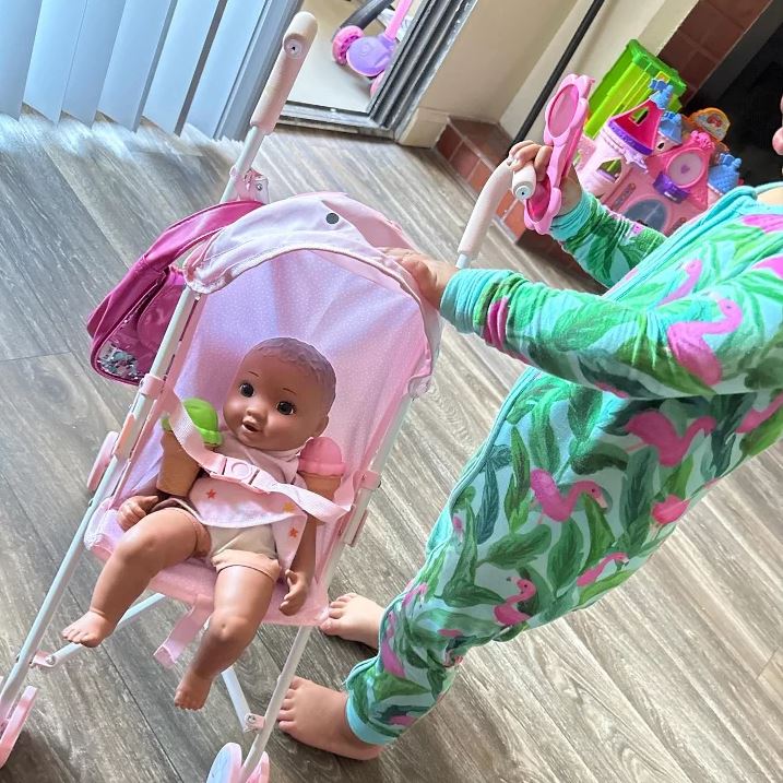 Gigglescape Doll Stroller – Pink Dot Bear